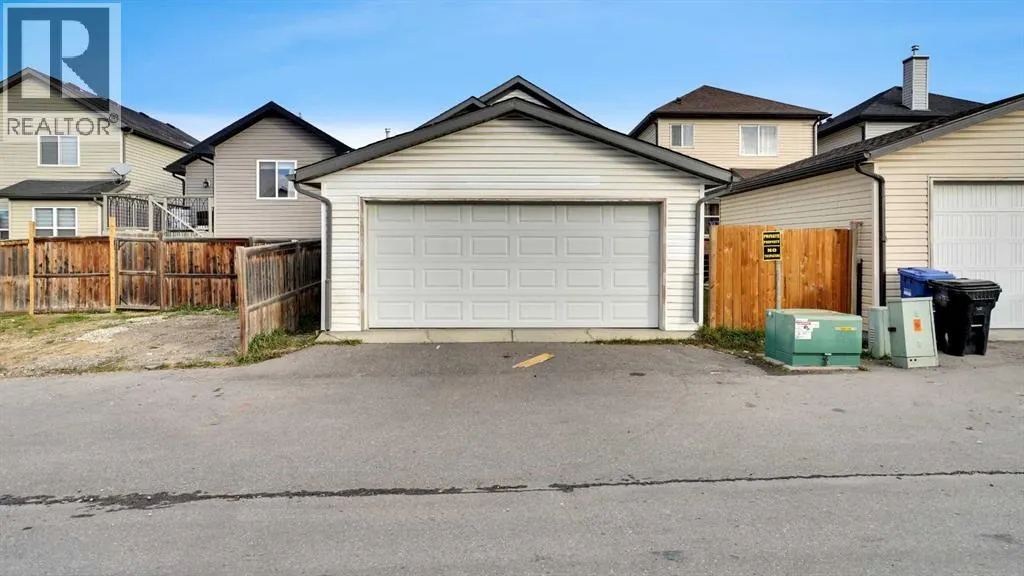 40 saddlefield Road NE