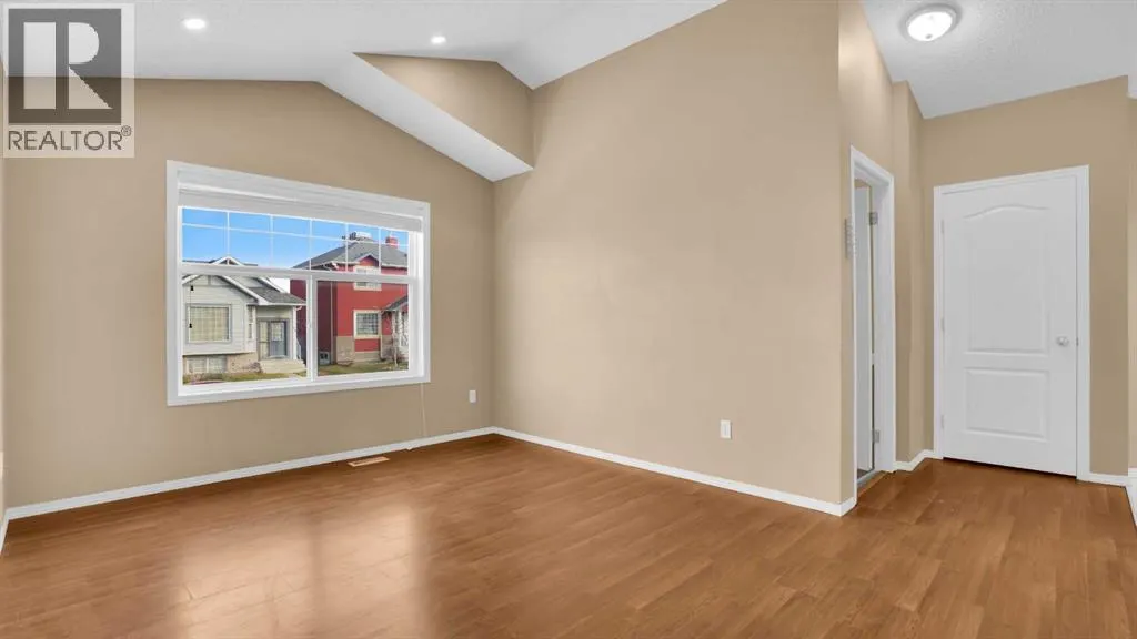 40 saddlefield Road NE