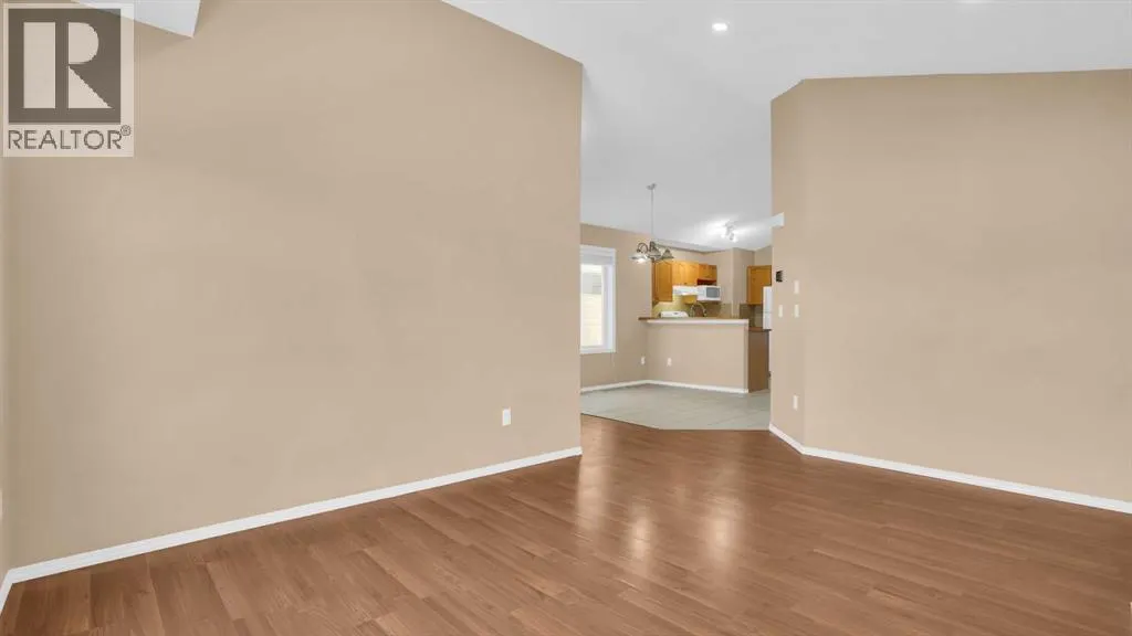 40 saddlefield Road NE