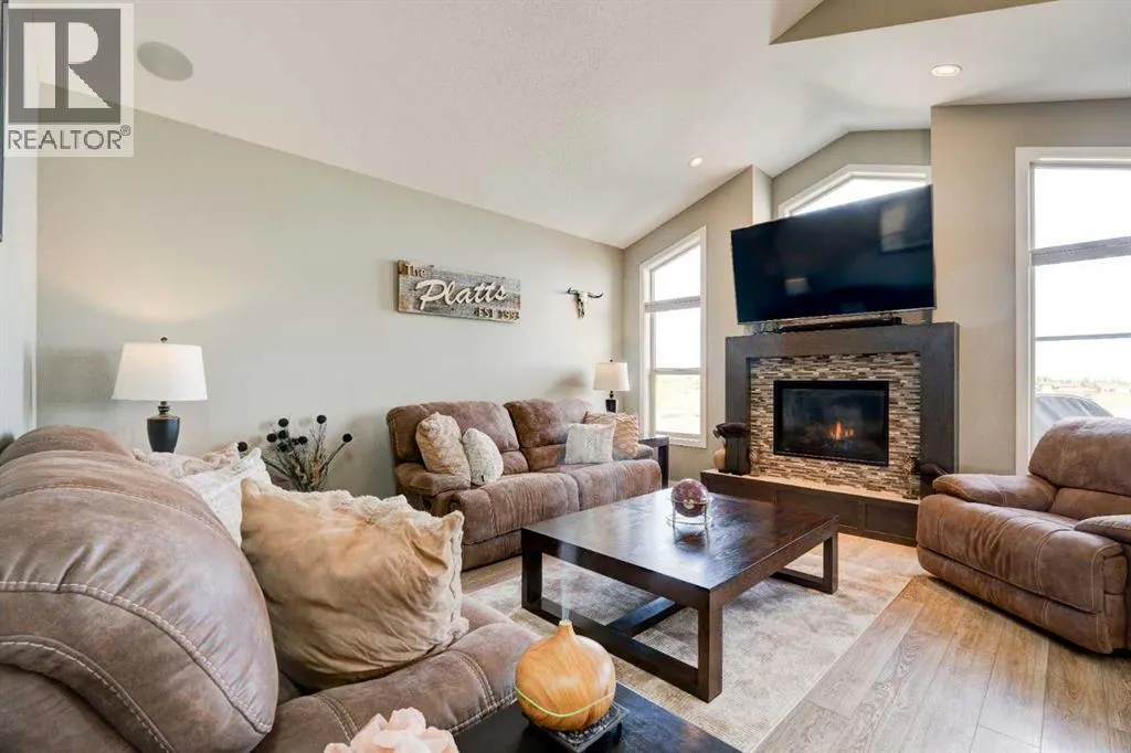 103 Canyon Estates Way W
