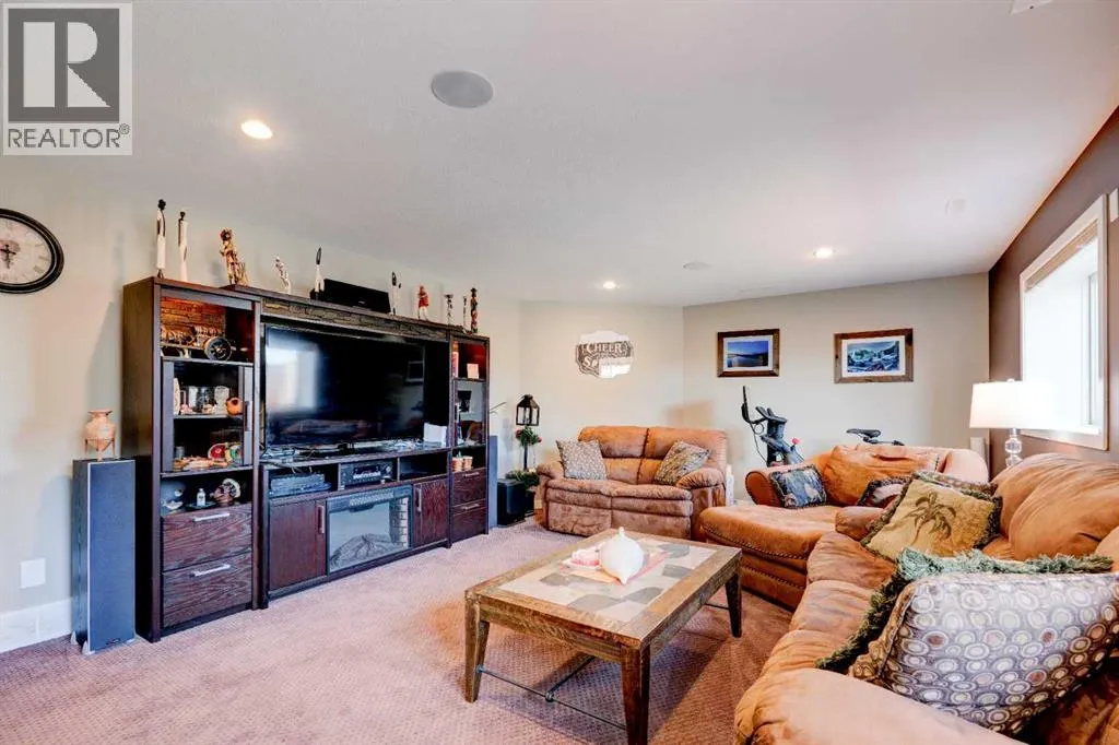 103 Canyon Estates Way W