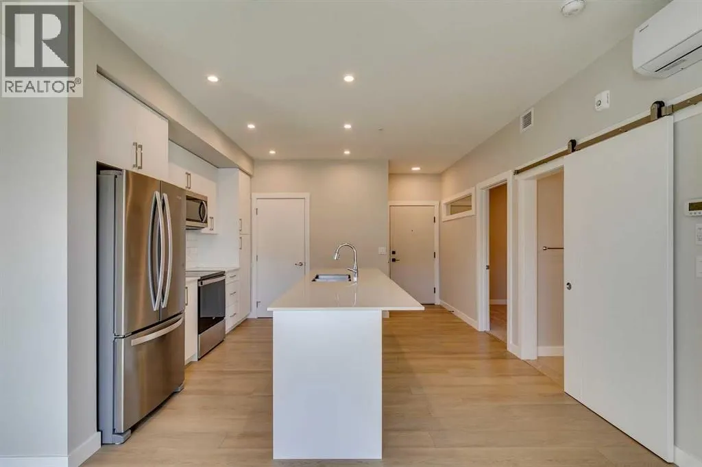 2202, 100 Banister Drive