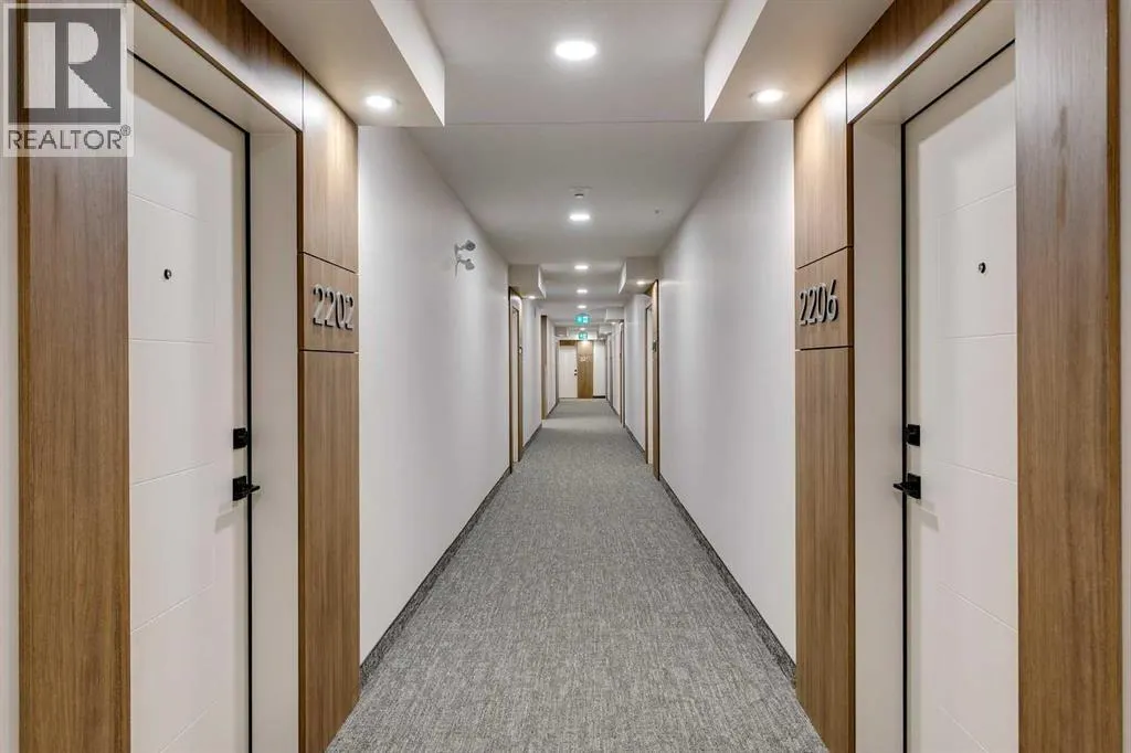 2202, 100 Banister Drive