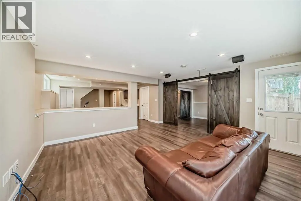 144 REUNION Grove NW