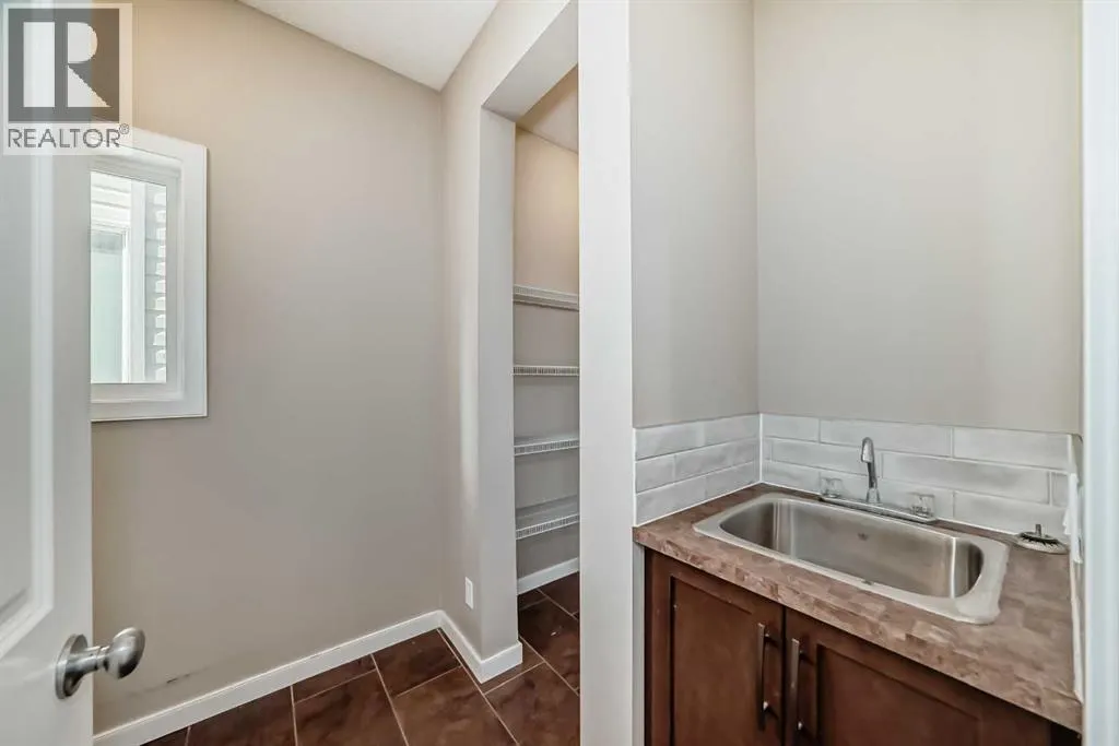 144 REUNION Grove NW