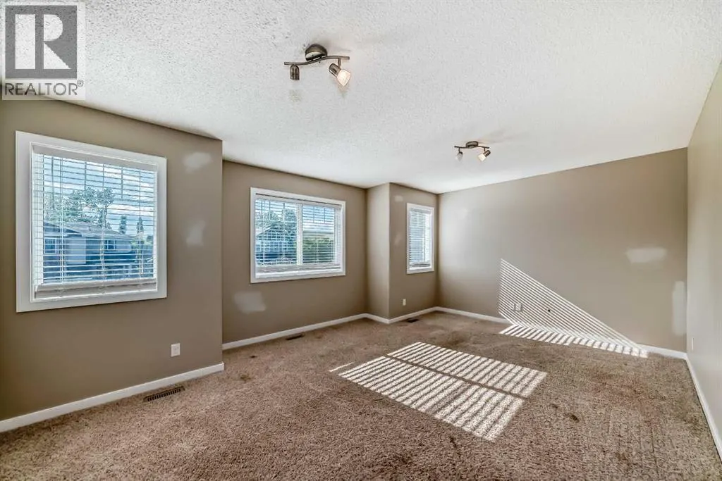 144 REUNION Grove NW