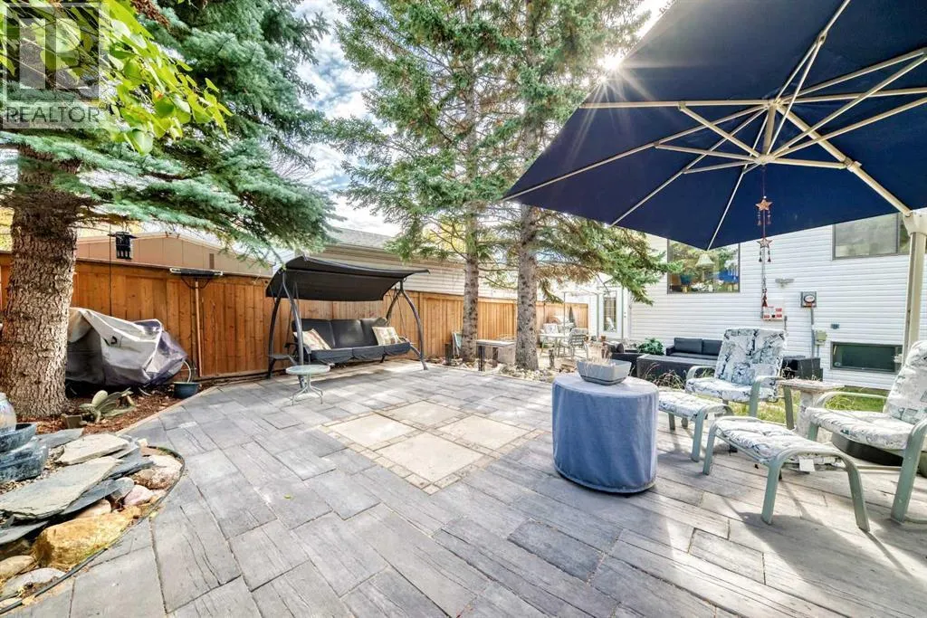 167 Woodridge Place SW