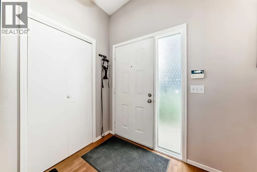 167 Woodridge Place SW