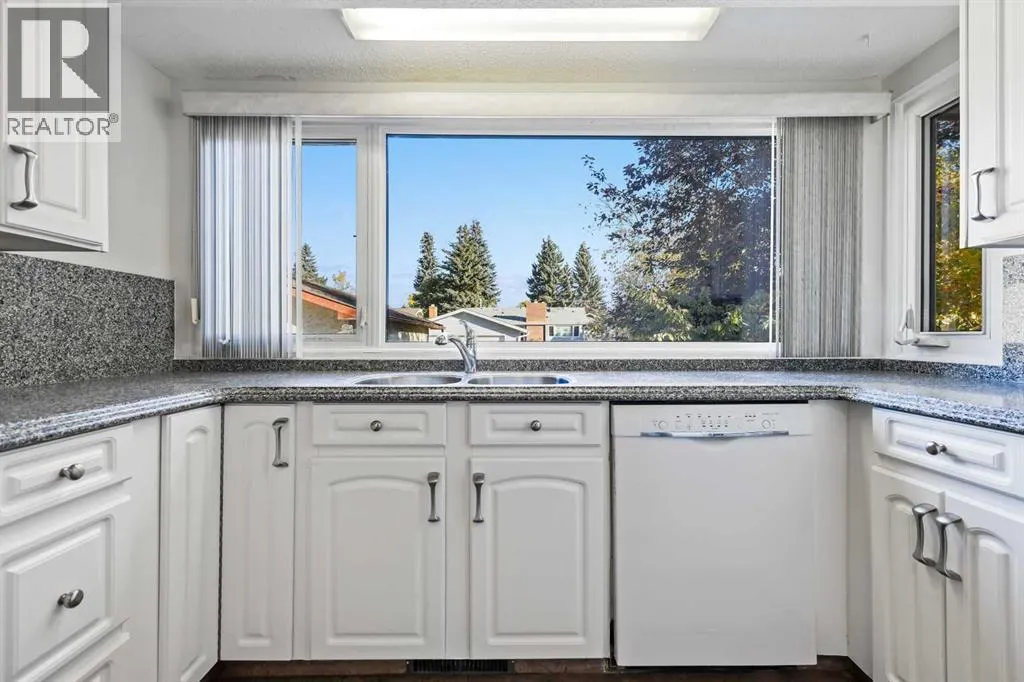 331 Parkridge Green SE