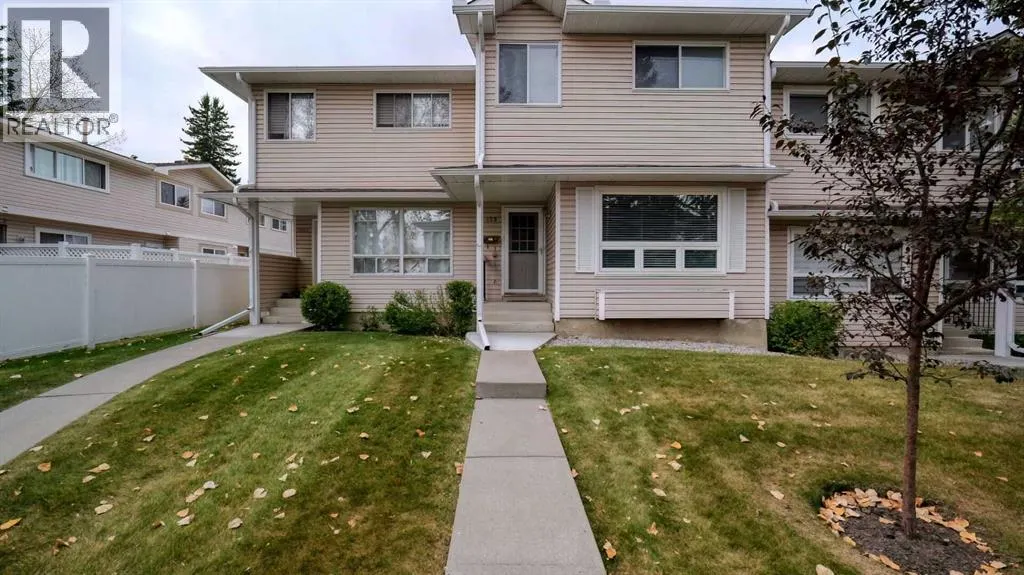 135 Woodsman Lane SW