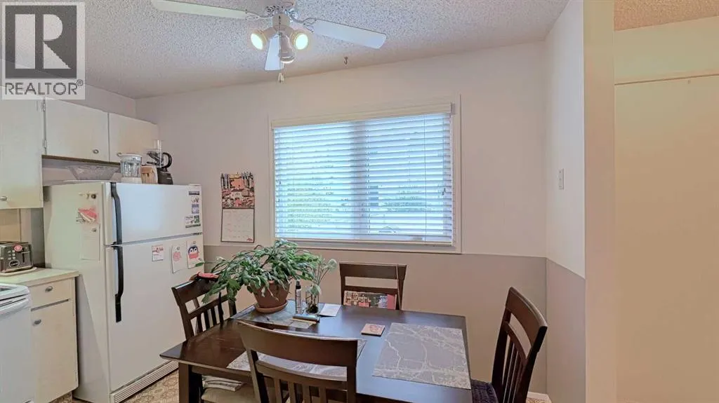 135 Woodsman Lane SW