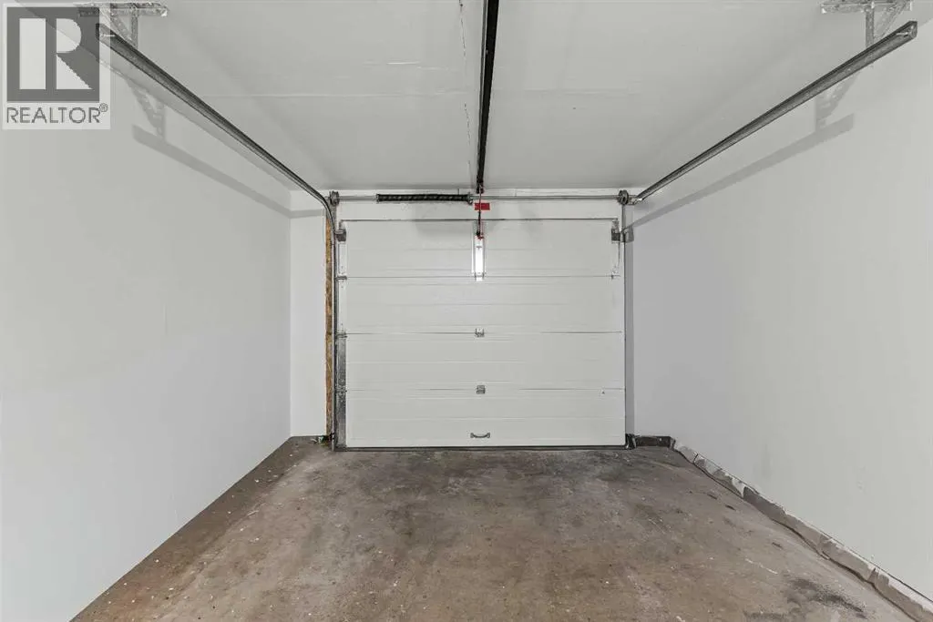 13, 1022 Rundleview Drive