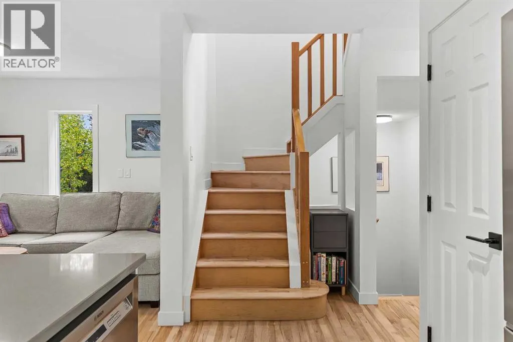 13, 1022 Rundleview Drive