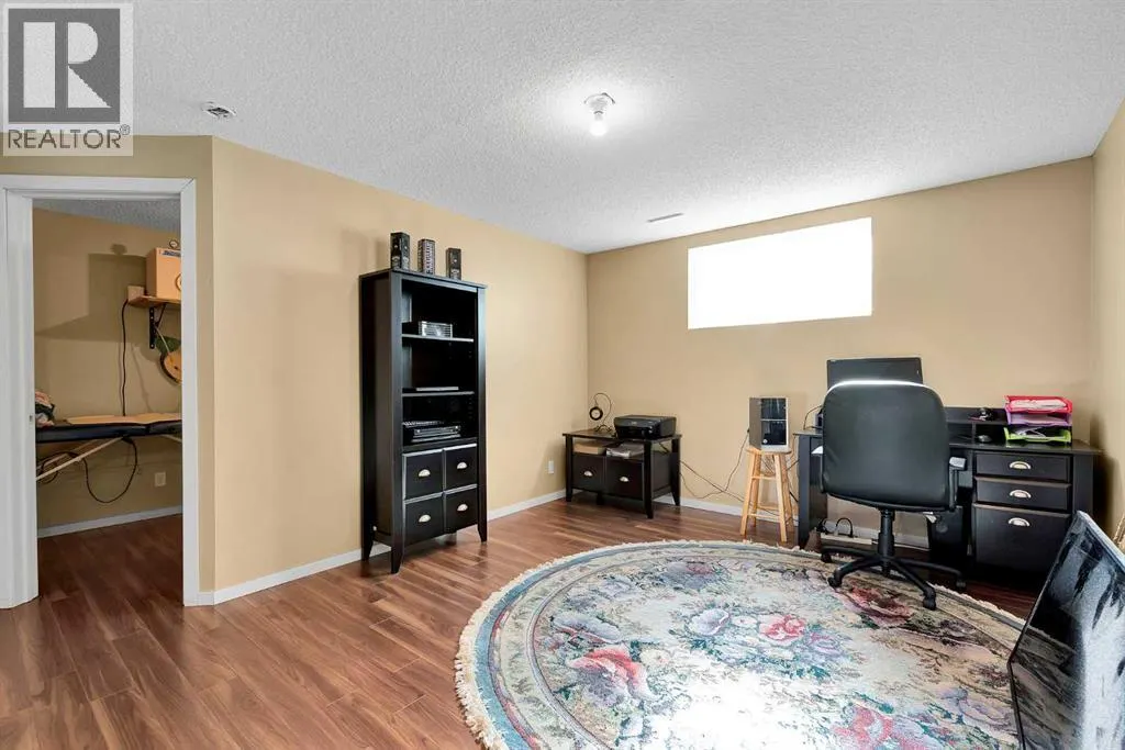 14 Windstone Lane SW