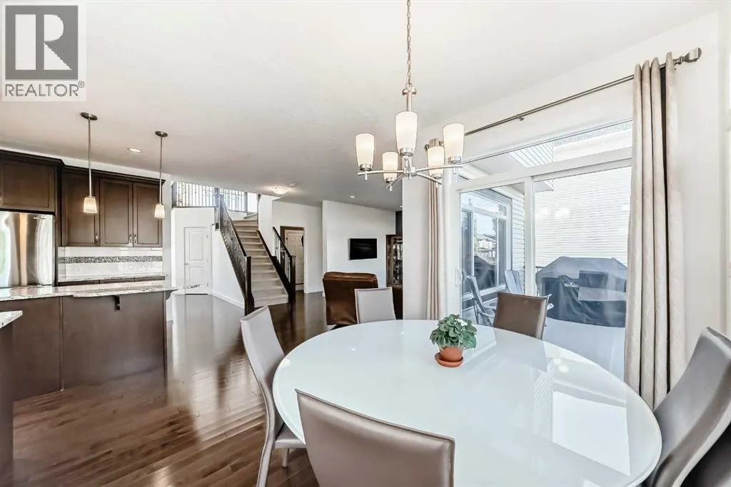 136 ASPENMERE Close
