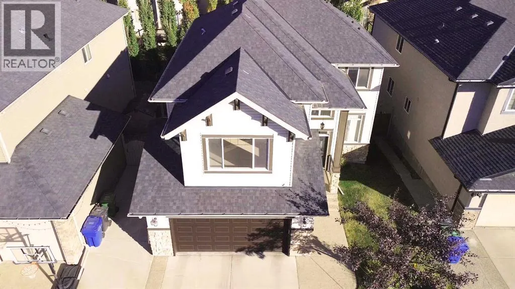 136 ASPENMERE Close