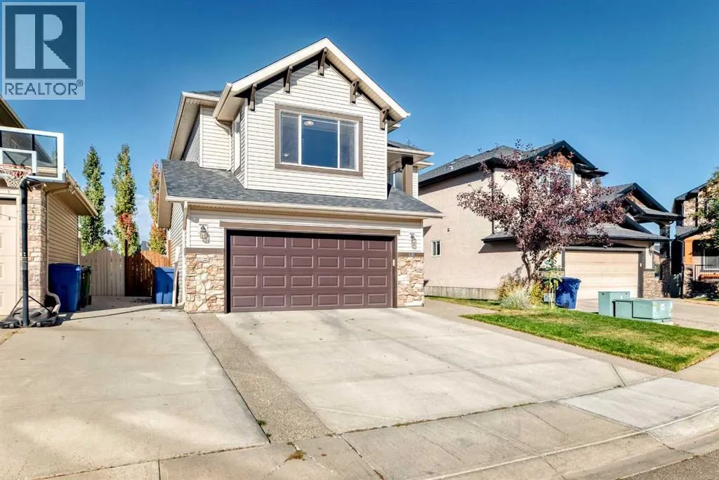 136 ASPENMERE Close