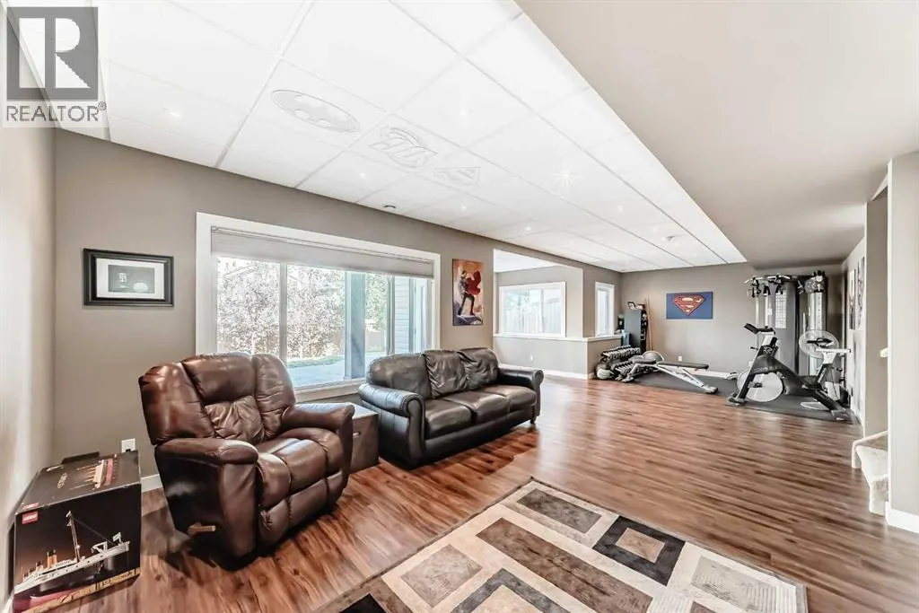 136 ASPENMERE Close