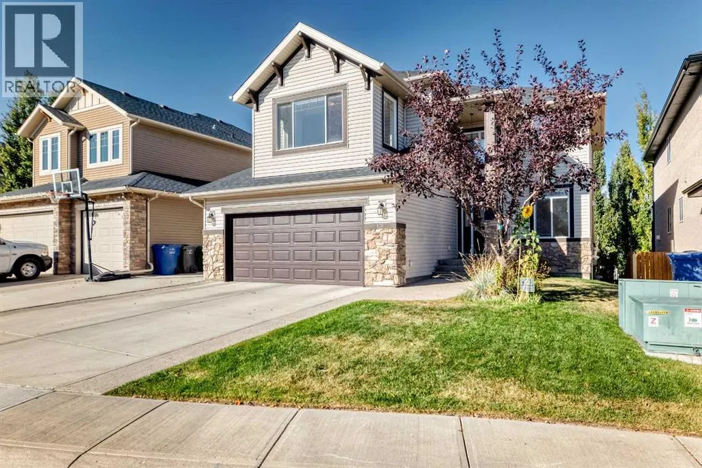 136 ASPENMERE Close