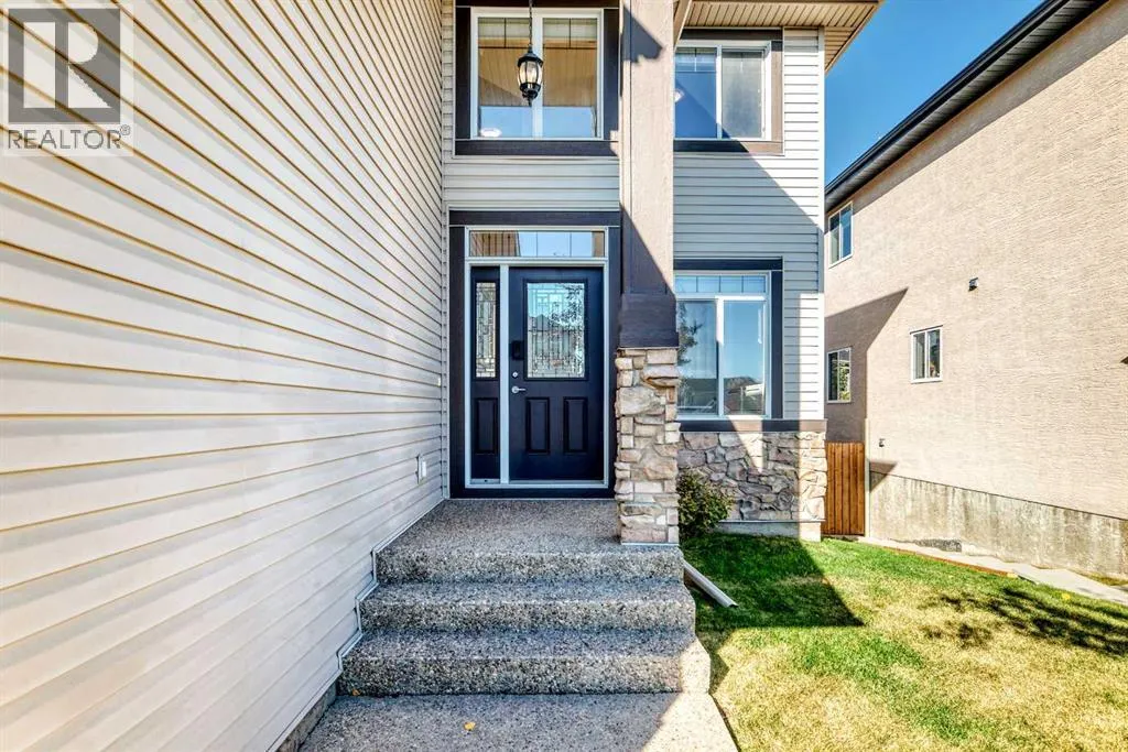 136 ASPENMERE Close