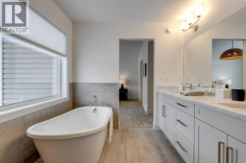 396 Rivercrest View