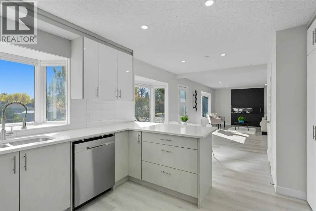 2009 Cottonwood Crescent SE