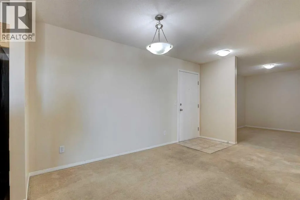 3410, 10 Prestwick Bay SE