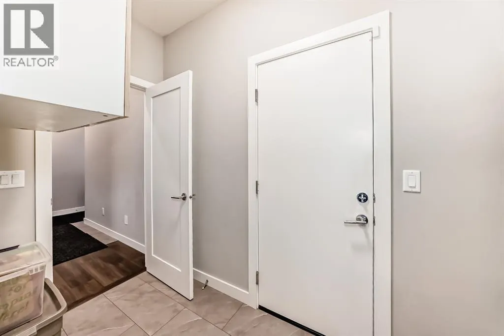 321 Carringvue Place NW