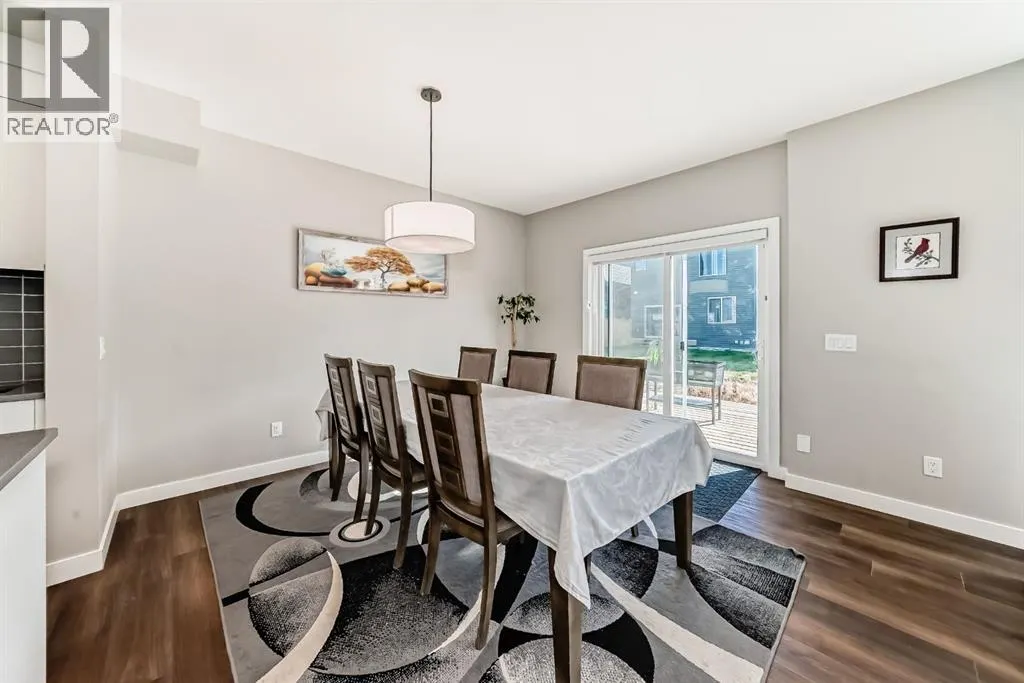 321 Carringvue Place NW