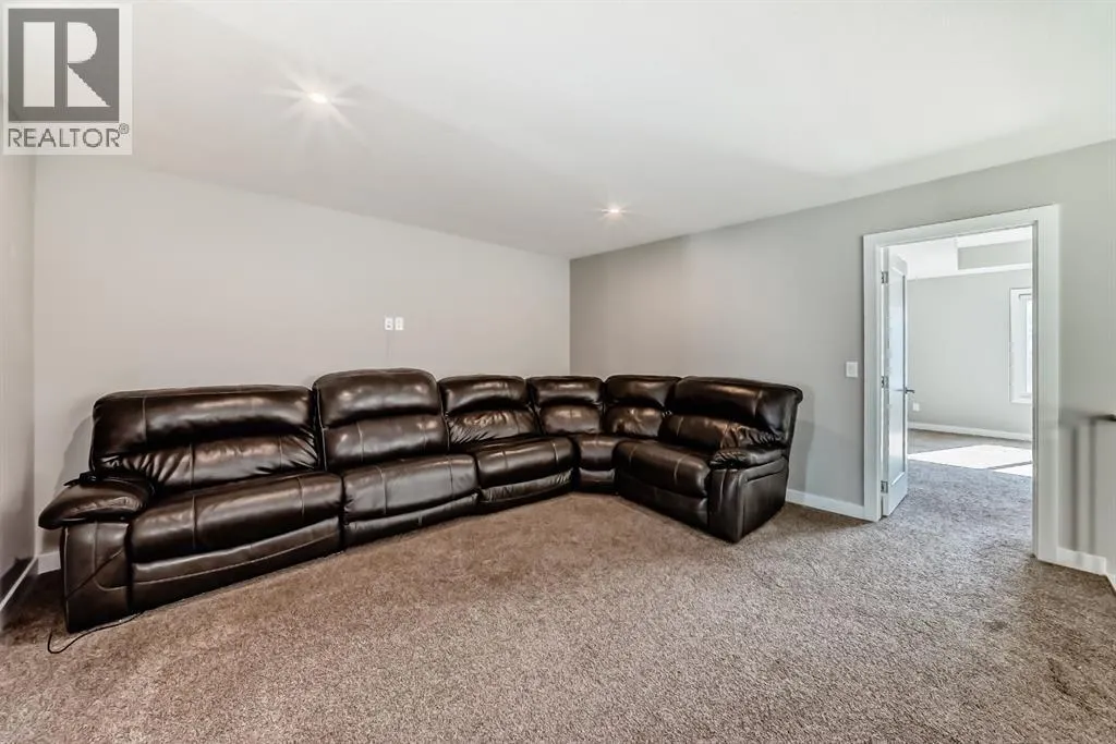 321 Carringvue Place NW