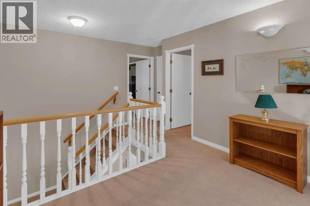 19, 200 Sandstone Drive NW