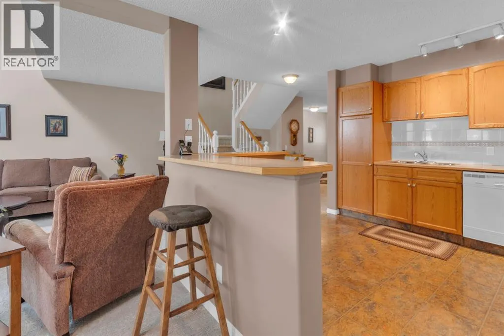 19, 200 Sandstone Drive NW