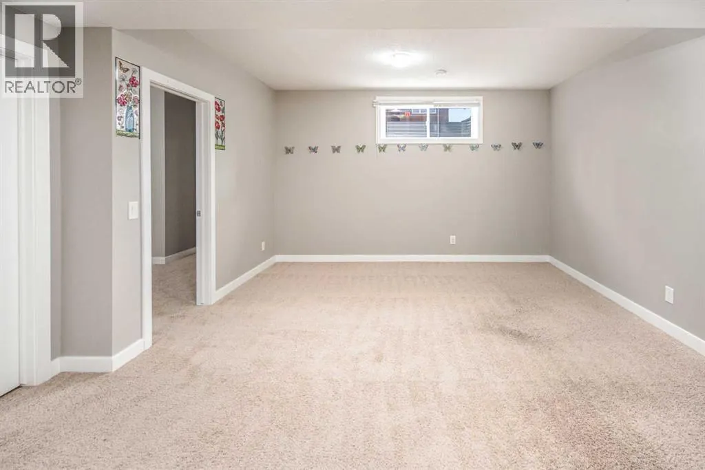 136 Evansdale Common NW