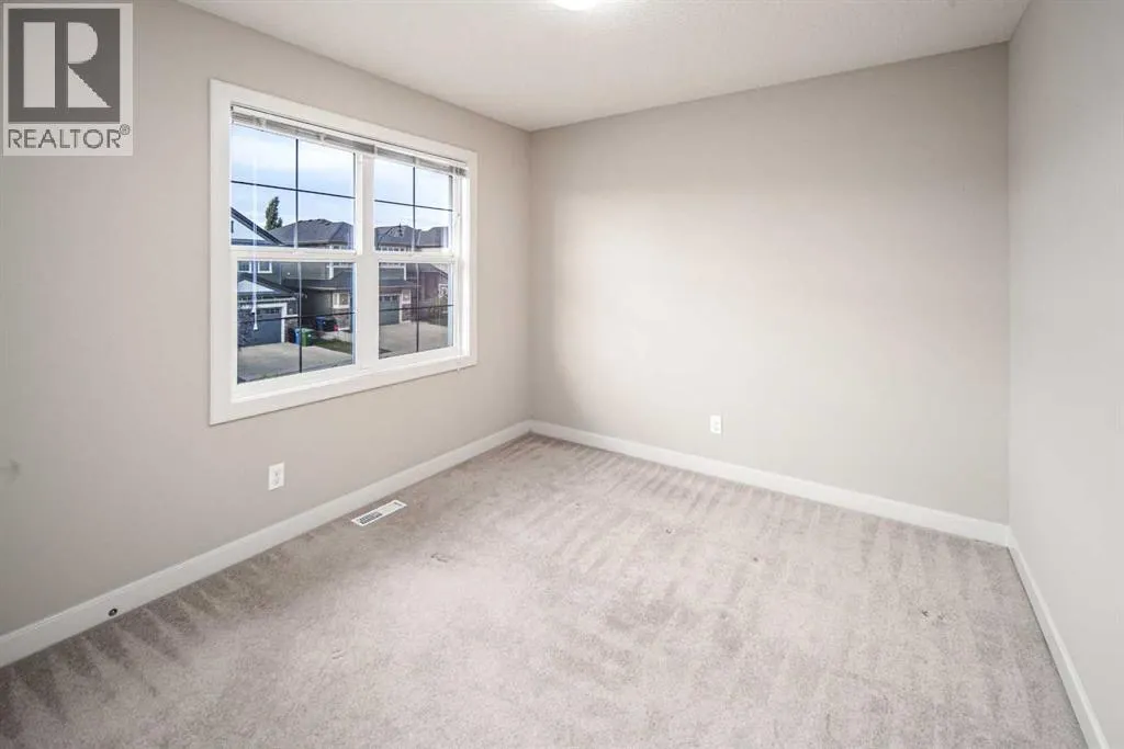 136 Evansdale Common NW