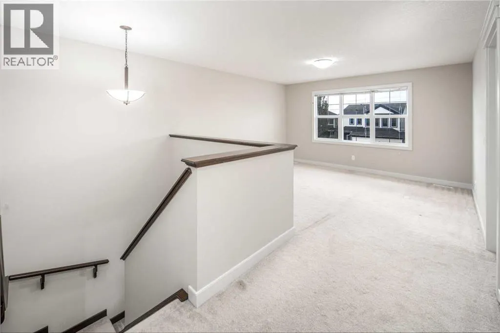 136 Evansdale Common NW