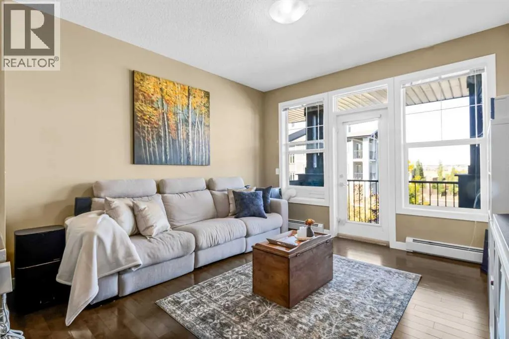306, 10 Panatella Road NW