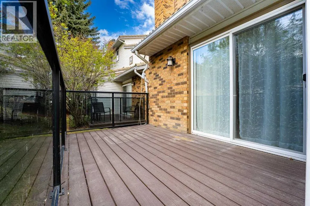215 Coachway Lane SW