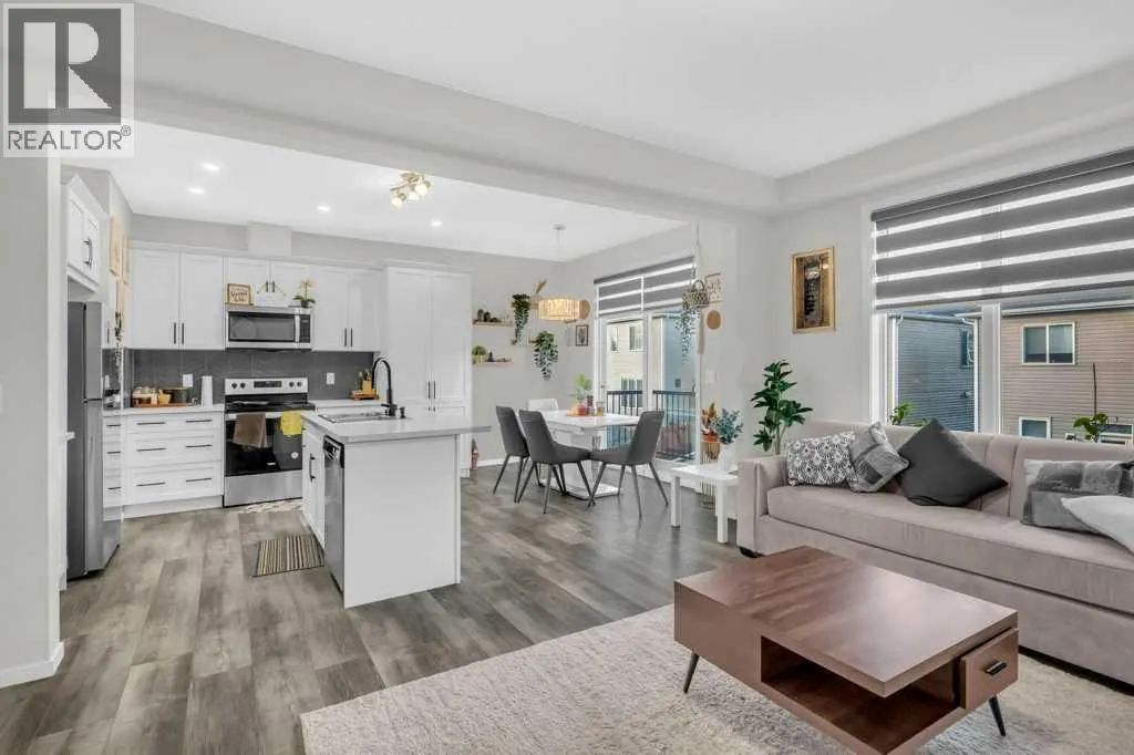 749 Windrow Manor SW