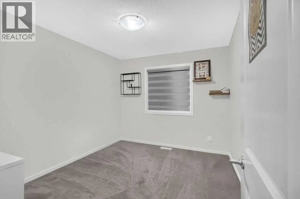 749 Windrow Manor SW