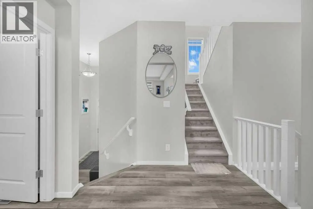 749 Windrow Manor SW