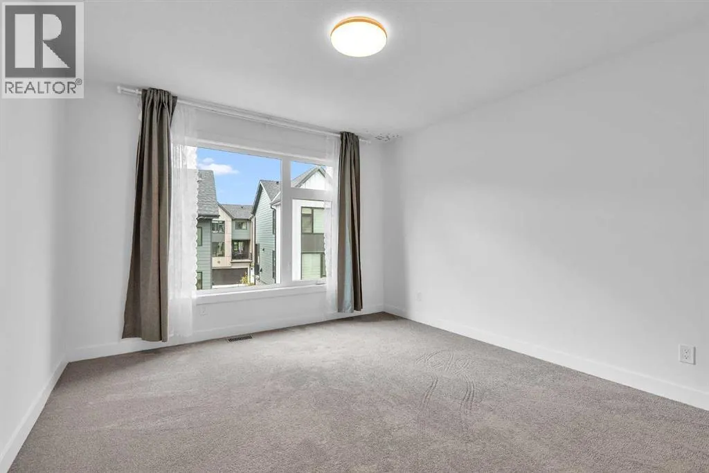 404, 85 Sage Hill Heights NW