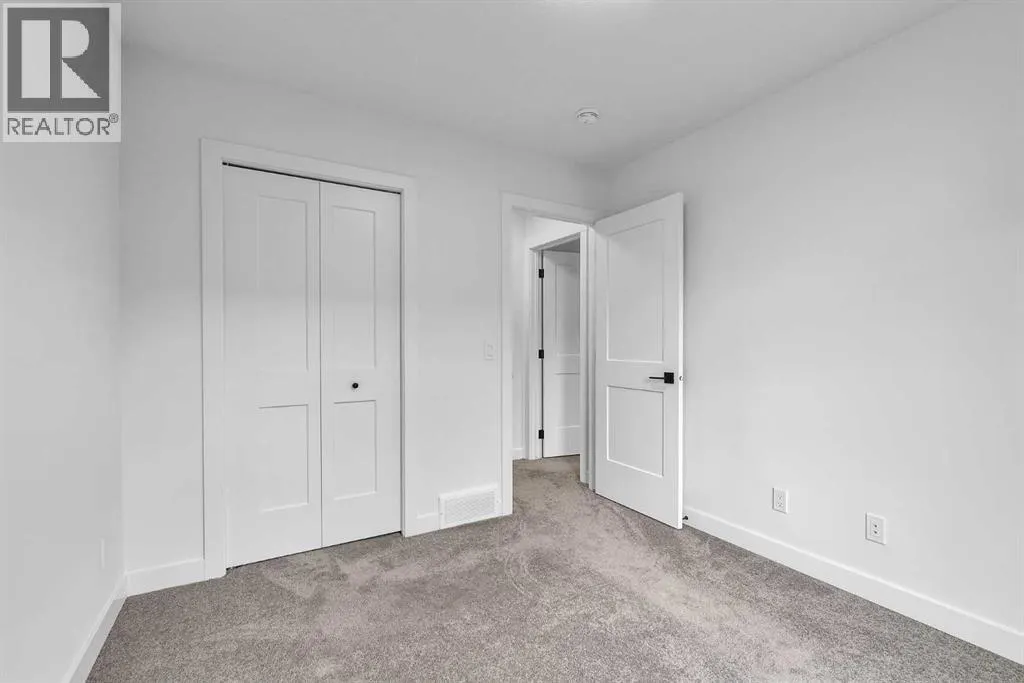 404, 85 Sage Hill Heights NW