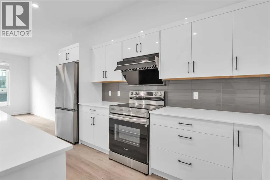 404, 85 Sage Hill Heights NW