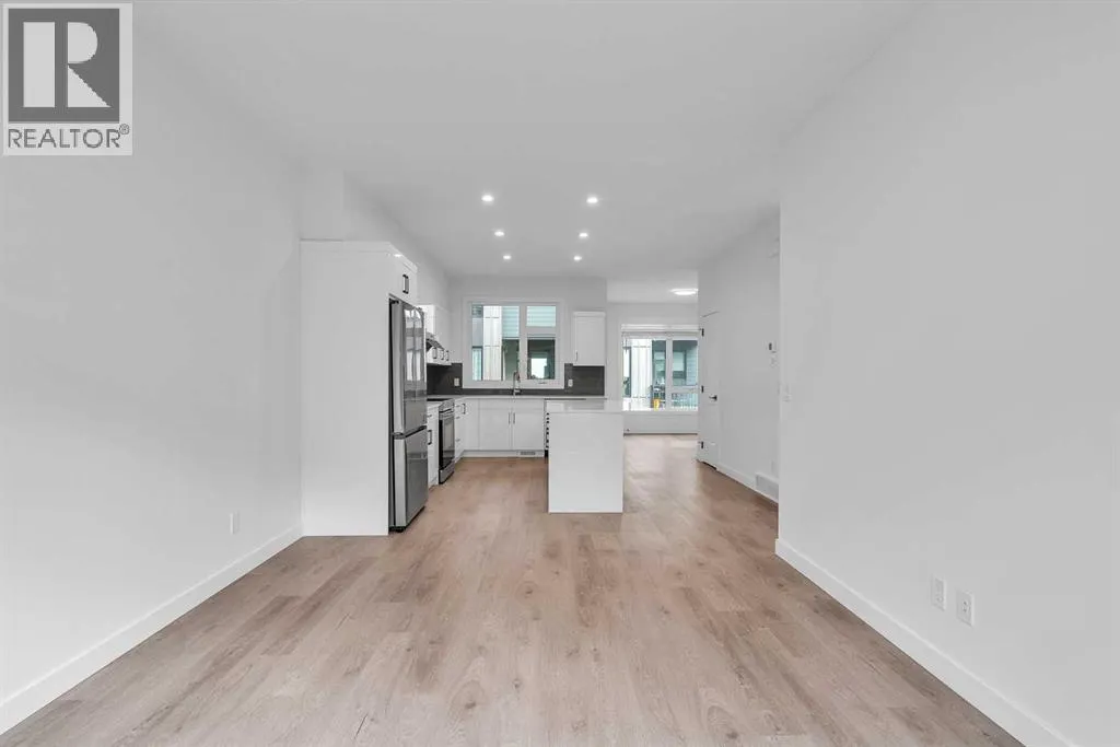 404, 85 Sage Hill Heights NW