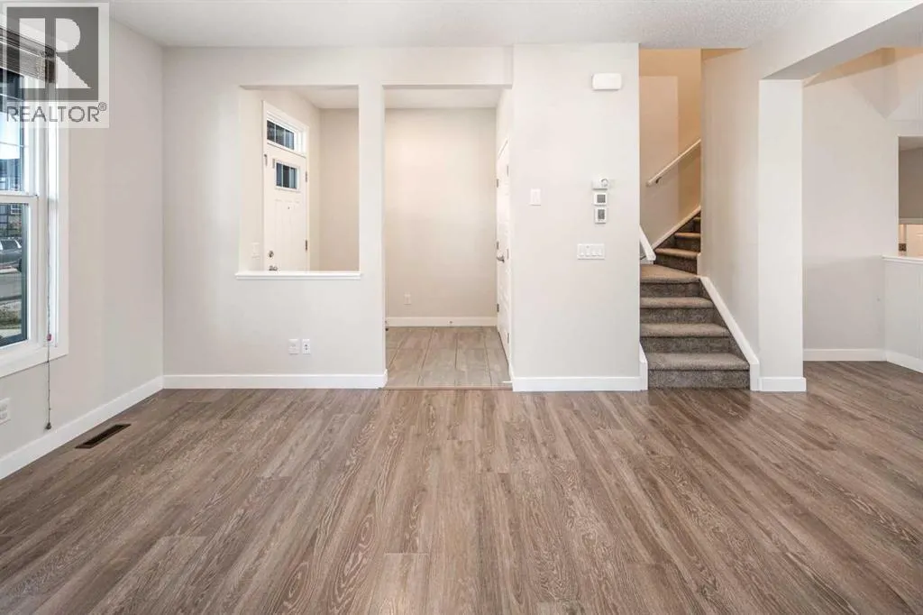 70 Evanscrest Road NW