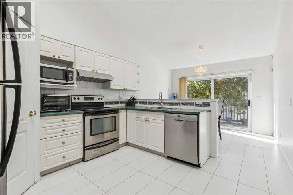 132 San Diego Green NE