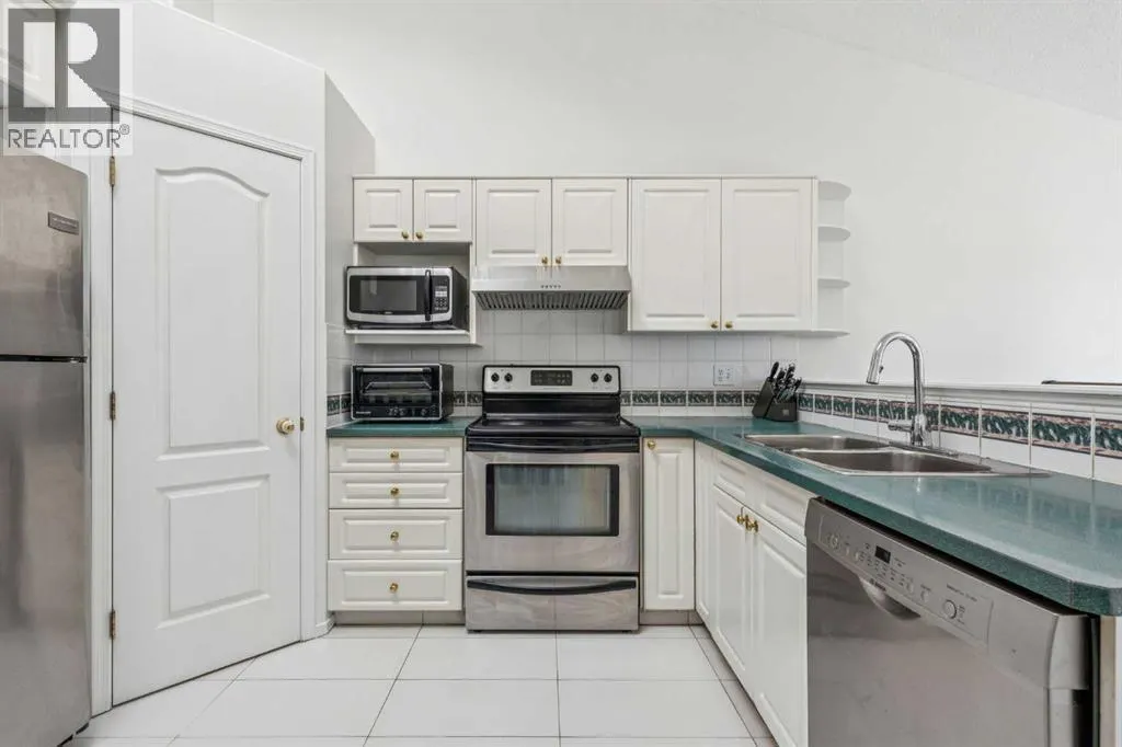 132 San Diego Green NE