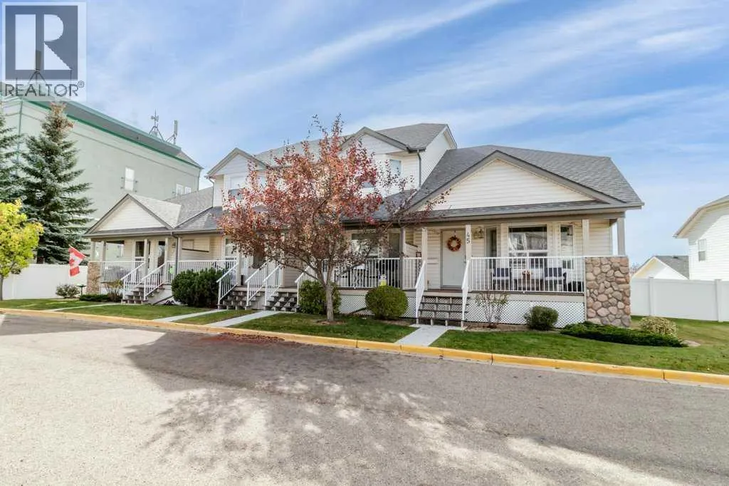45, 33 Donlevy Avenue