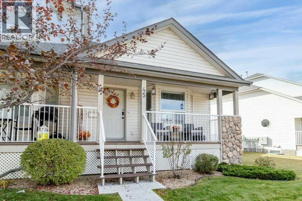45, 33 Donlevy Avenue
