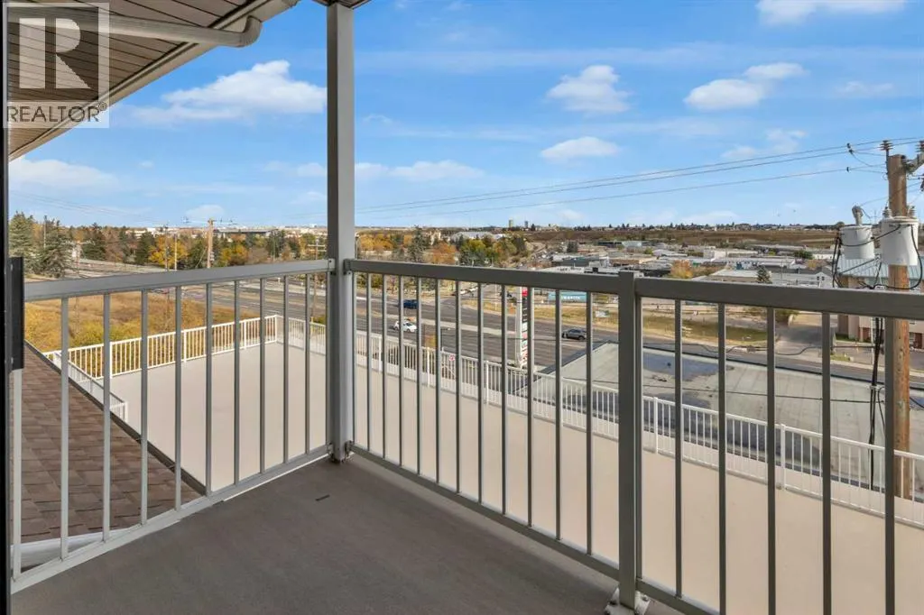 204, 3606 Erlton Court SW
